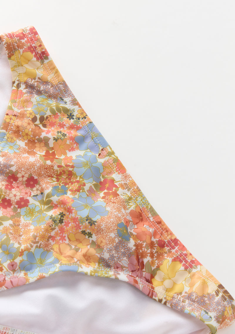 Avelle Rashie & Brief